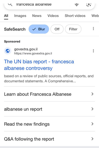 L'immagine mostra una schermata di ricerca Google con la barra di ricerca in alto contenente la query "trancesca aibanesse". Sotto la barra di ricerca, ci sono le opzioni di ricerca: "Tutti", "Immagini", "Notizie", "Video", "Video brevi" e "Web". Sotto queste opzioni, c'è un pulsante "SafeSearch" con la scelta attiva "Blur".